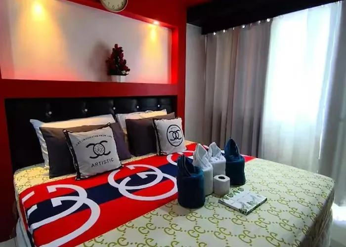 Moa Staycation Shell Residences * Manila